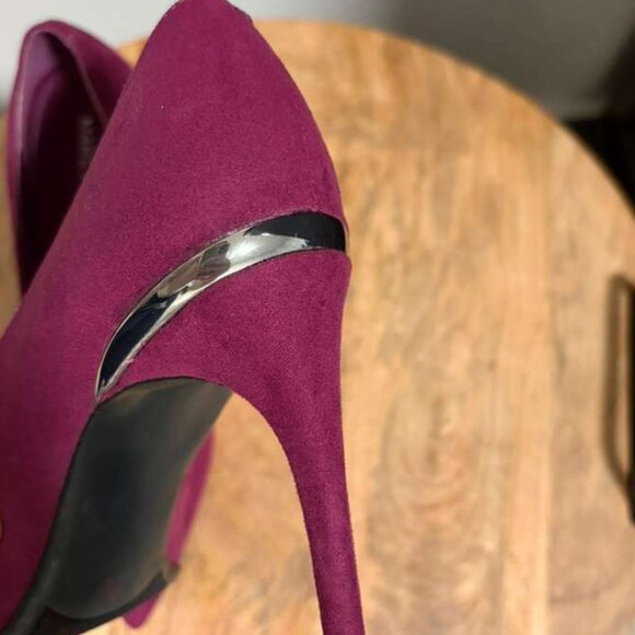 Marc Fisher Pump Heel - Picture 4 of 9